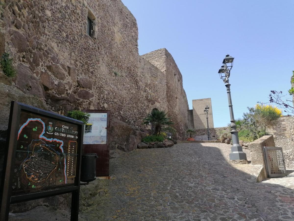Appartamento Lilli Castelsardo Esterno foto
